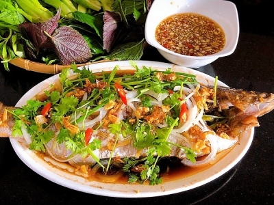 Bàn tiệc 3